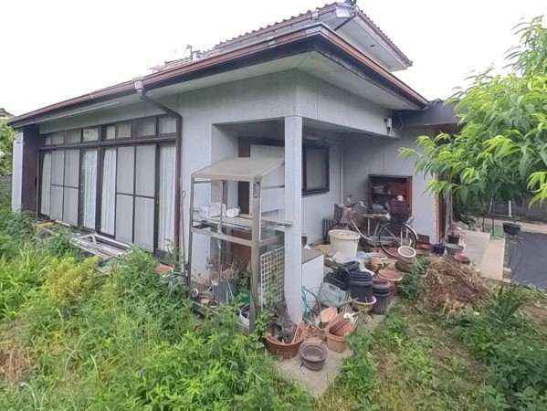 甲府市国母、土地の画像です