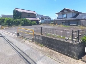 甲府市高畑、土地の画像です