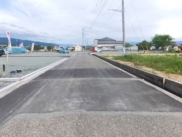 甲府市富竹、土地の画像です