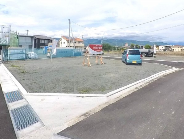 甲府市富竹、土地の画像です