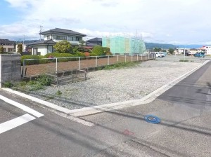 甲府市富竹、土地の画像です