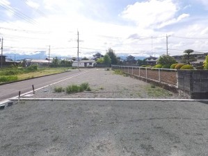 甲府市富竹、土地の画像です