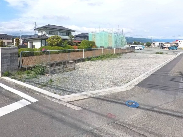 甲府市富竹、土地の画像です