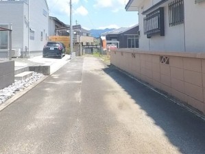 甲府市飯田、土地の画像です