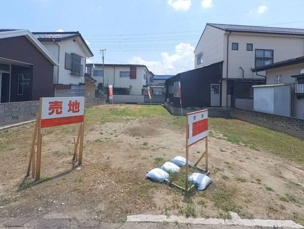 甲府市飯田、土地の画像です