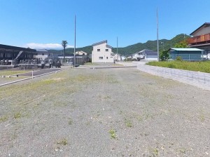 甲府市屋形、土地の画像です