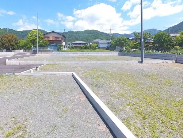 甲府市屋形、土地の画像です