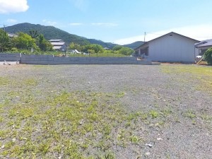 甲府市屋形、土地の画像です