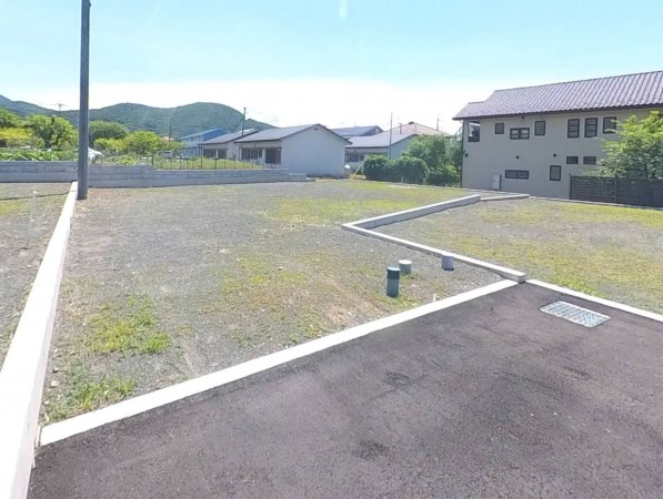 甲府市屋形、土地の画像です