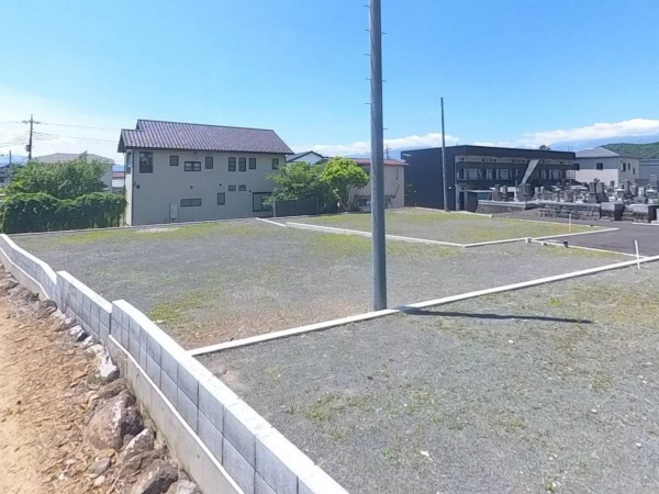 甲府市屋形、土地の画像です