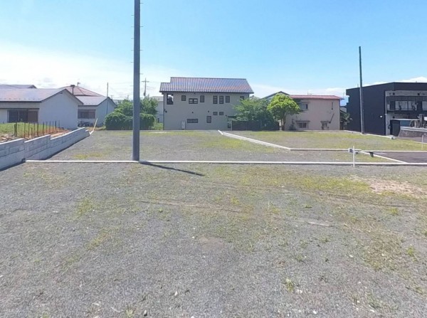 甲府市屋形、土地の画像です