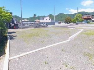 甲府市屋形、土地の画像です