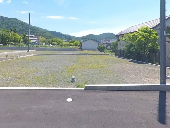 甲府市屋形、土地の画像です