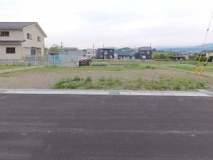 甲斐市竜王、土地の画像です