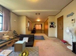 甲斐市団子新居、中古一戸建ての画像です