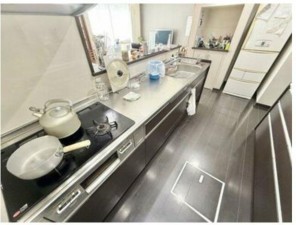 甲斐市亀沢、中古一戸建ての画像です