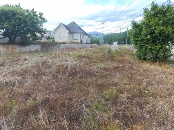 甲斐市団子新居、土地の画像です