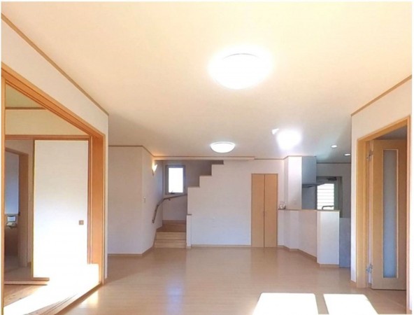 甲府市白井町、中古一戸建ての画像です