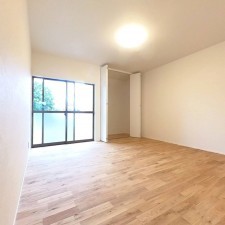 甲府市国母、中古一戸建ての画像です