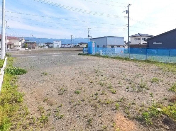 中巨摩郡昭和町紙漉阿原、土地の画像です