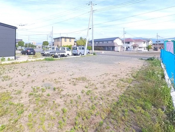 中巨摩郡昭和町紙漉阿原、土地の画像です