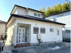 甲斐市宇津谷、中古一戸建ての画像です