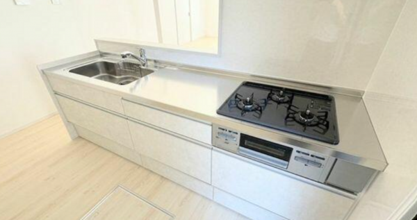 甲府市大里町、中古一戸建ての画像です
