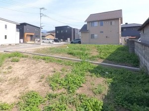 甲府市大里町、土地の画像です