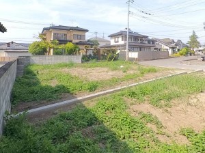 甲府市大里町、土地の画像です