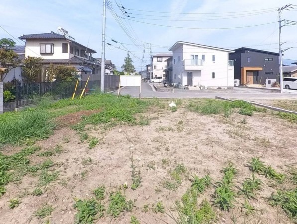 甲府市大里町、土地の画像です