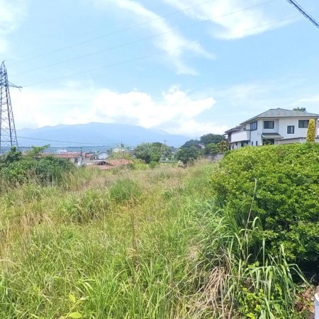 甲斐市岩森、土地の画像です