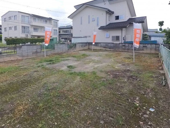 甲府市大里町、土地の画像です