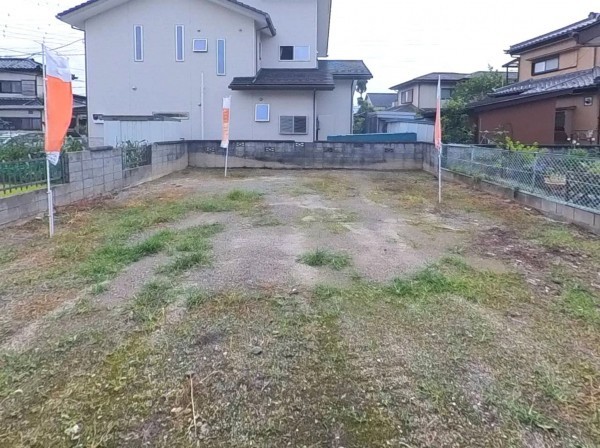 甲府市大里町、土地の画像です