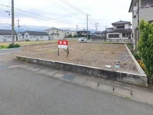 甲斐市富竹新田、土地の画像です
