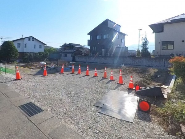 甲斐市中下条、土地の画像です