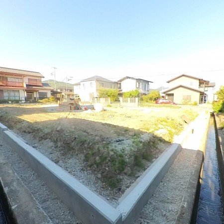 甲斐市中下条、土地の画像です