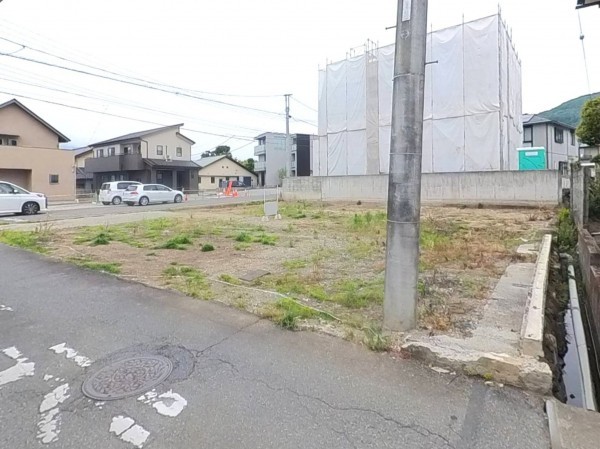 甲府市山宮町、土地の画像です