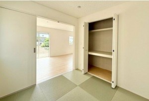 甲府市里吉、新築一戸建ての画像です