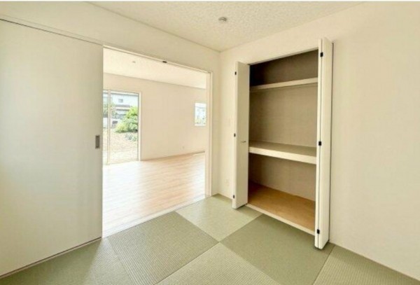 甲府市里吉、新築一戸建ての画像です