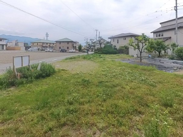 甲府市富竹、土地の画像です