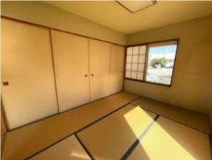 甲府市堀之内町、中古一戸建ての画像です