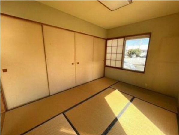 甲府市堀之内町、中古一戸建ての画像です