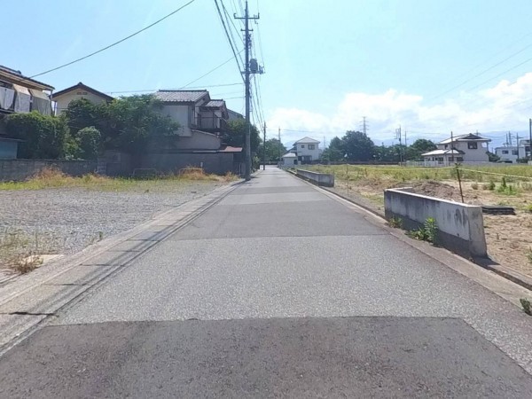 甲府市国母、土地の画像です