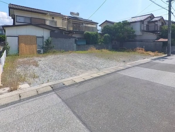甲府市国母、土地の画像です