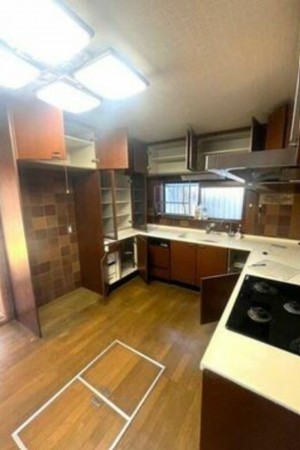 甲府市西田町、中古一戸建ての画像です