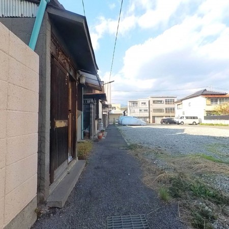 甲府市青沼、中古一戸建ての画像です