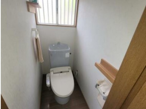 甲府市古府中町、中古一戸建ての画像です