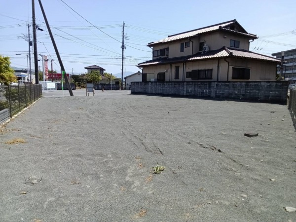 甲斐市富竹新田、土地の画像です