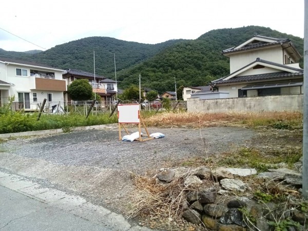 甲府市東光寺町、土地の画像です