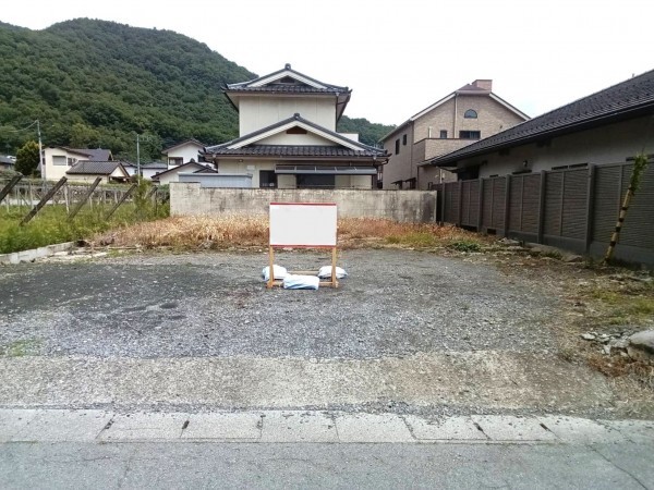 甲府市東光寺町、土地の画像です